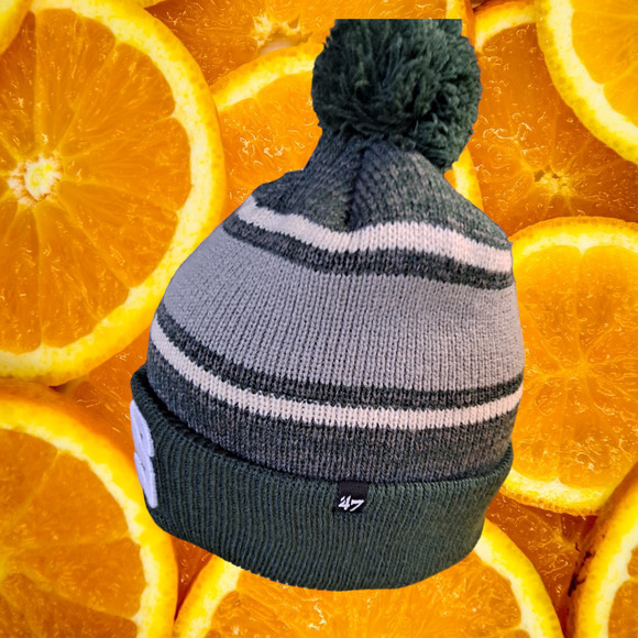 New 47 S Gray‎ and White Pom Pom Knit Hat - Picture 3 of 6